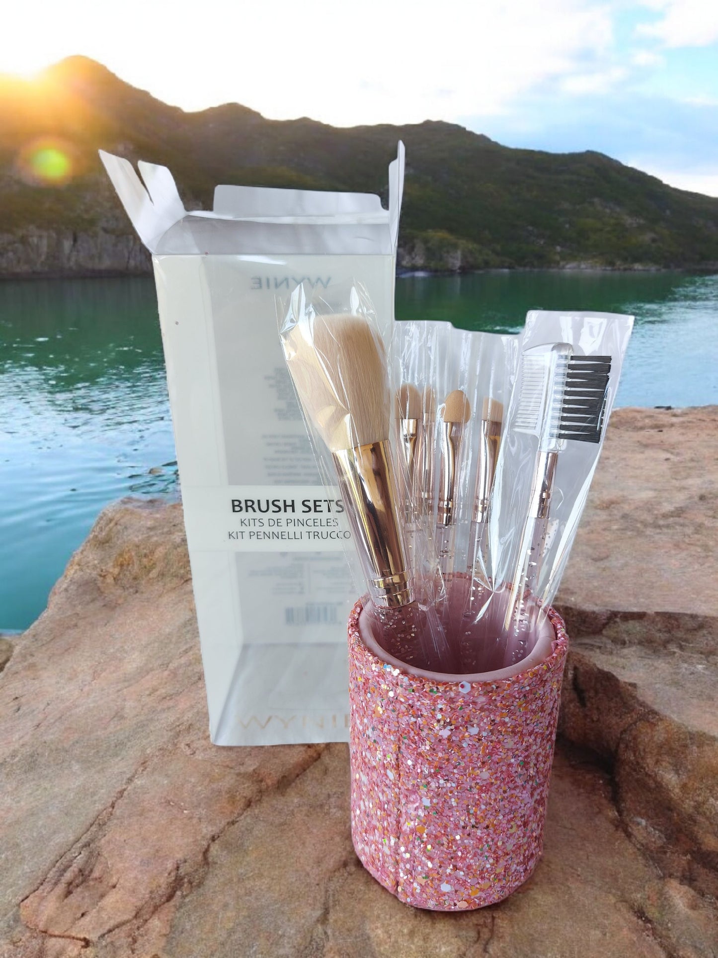 Set Pennelli Con Contenitore Effetto Glitter