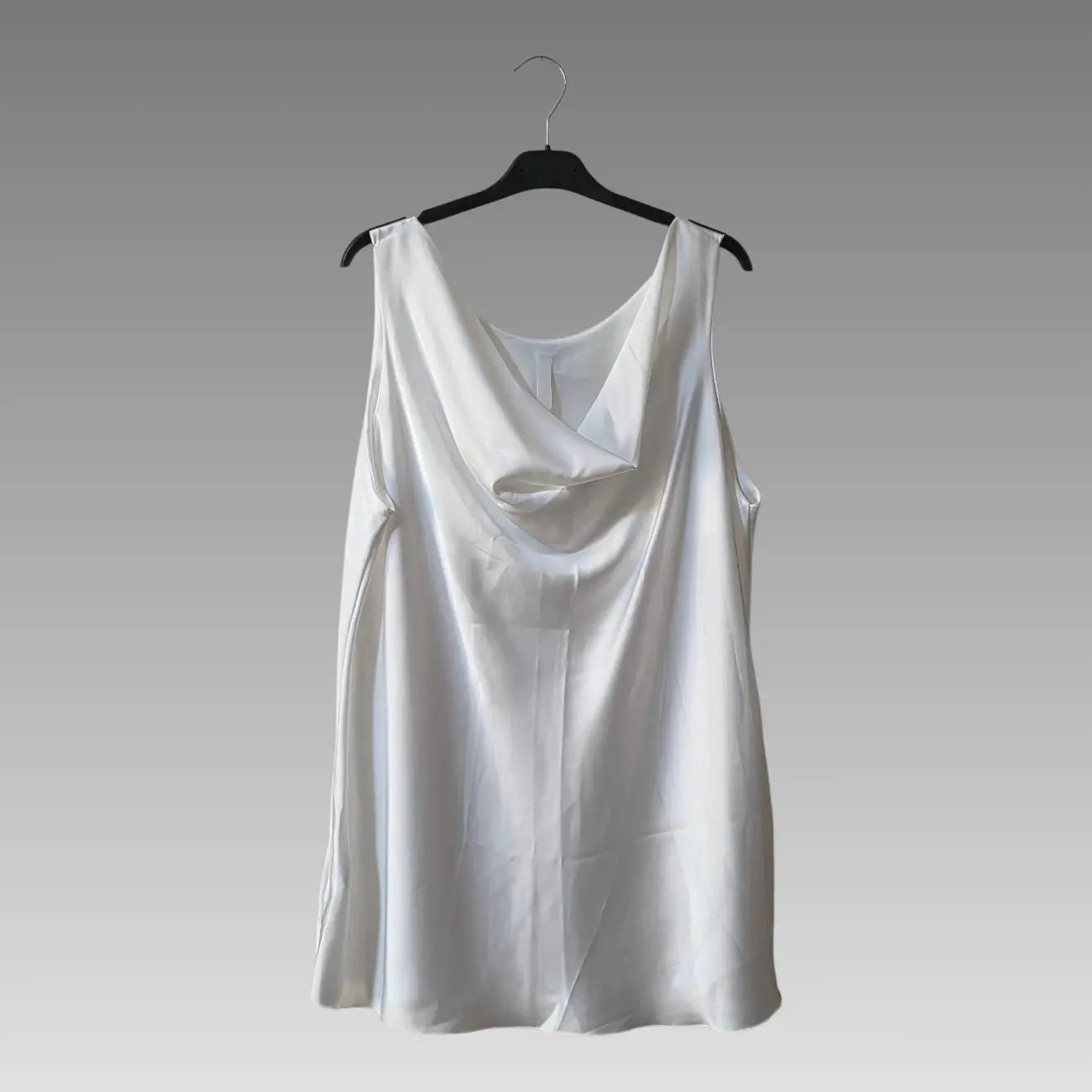 Top Con Scollo Drappeggiato