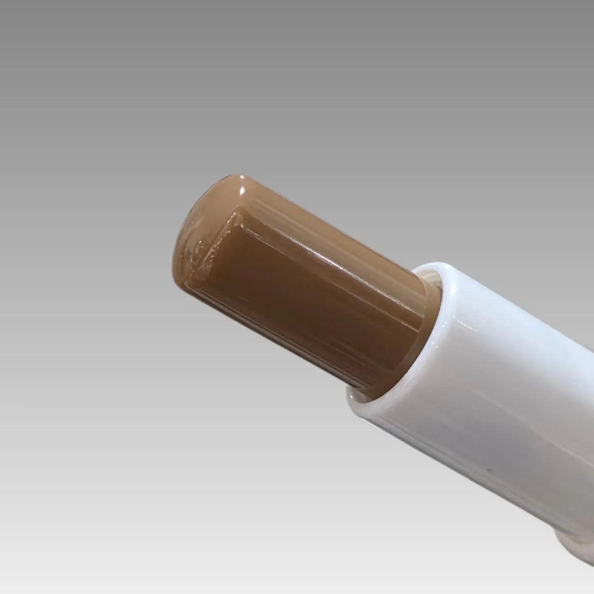 Bálsamo labial con color hidratante