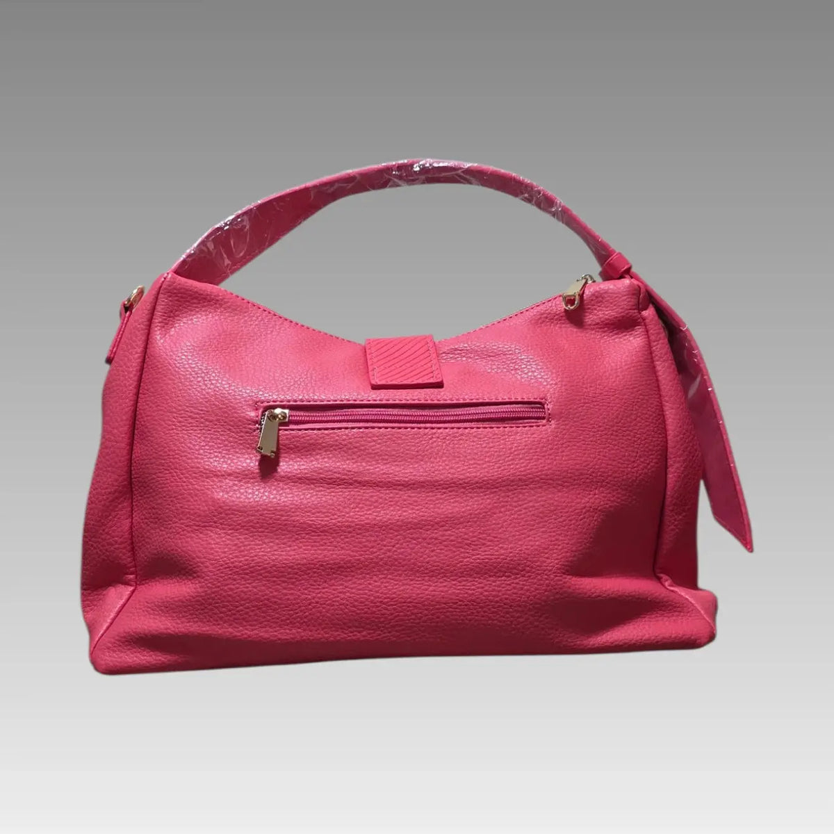 Bolso con solapa a rayas
