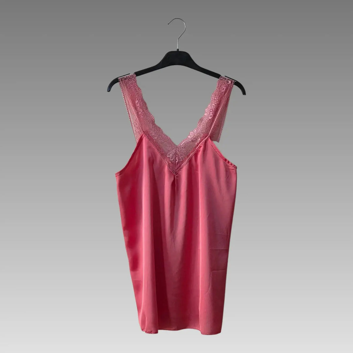 Camiseta de tirantes con encaje floral