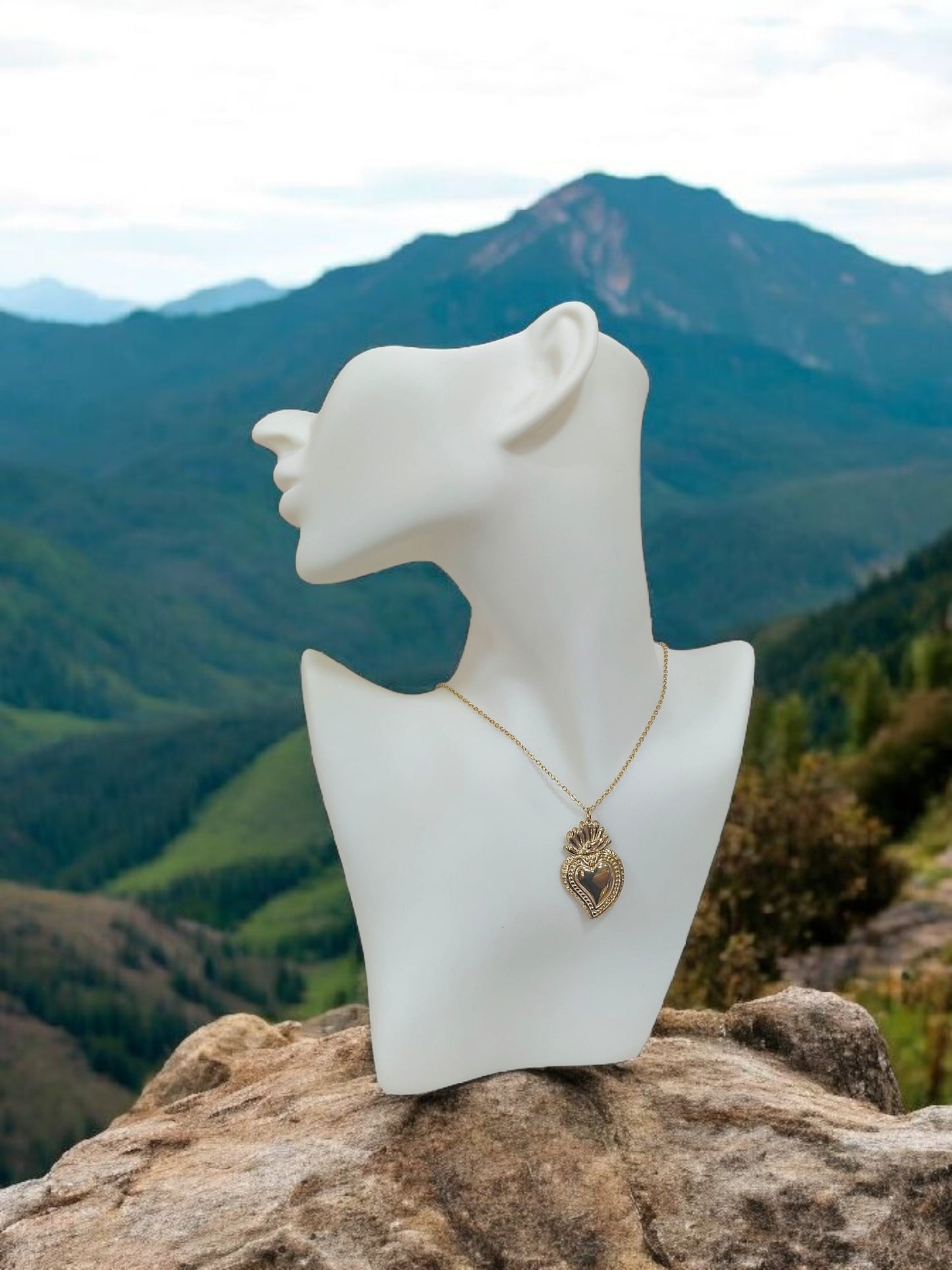 Collana Cuore Sacro