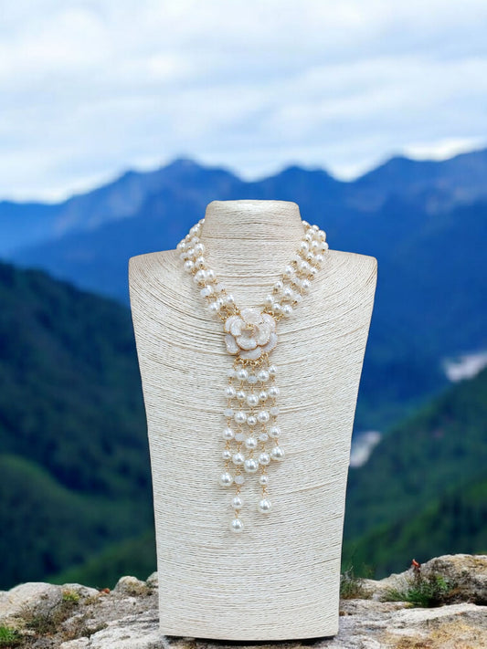 Collana Fiore Smalto E Perle Pendenti