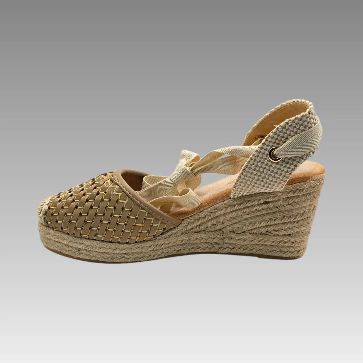 Espadrillas con cordones al tobillo