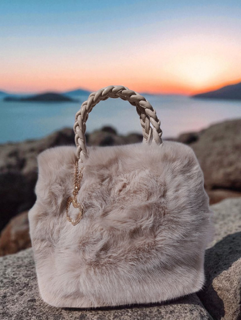 Borsa In Pelliccia Sintetica Baci E Abbracci
