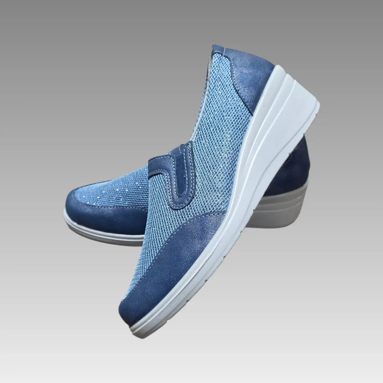 Mocasines deportivos azules con purpurina