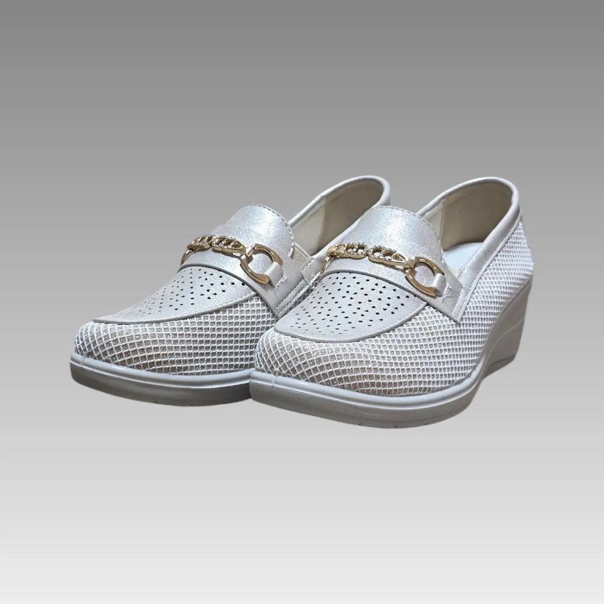 Mocasines con hebilla joya