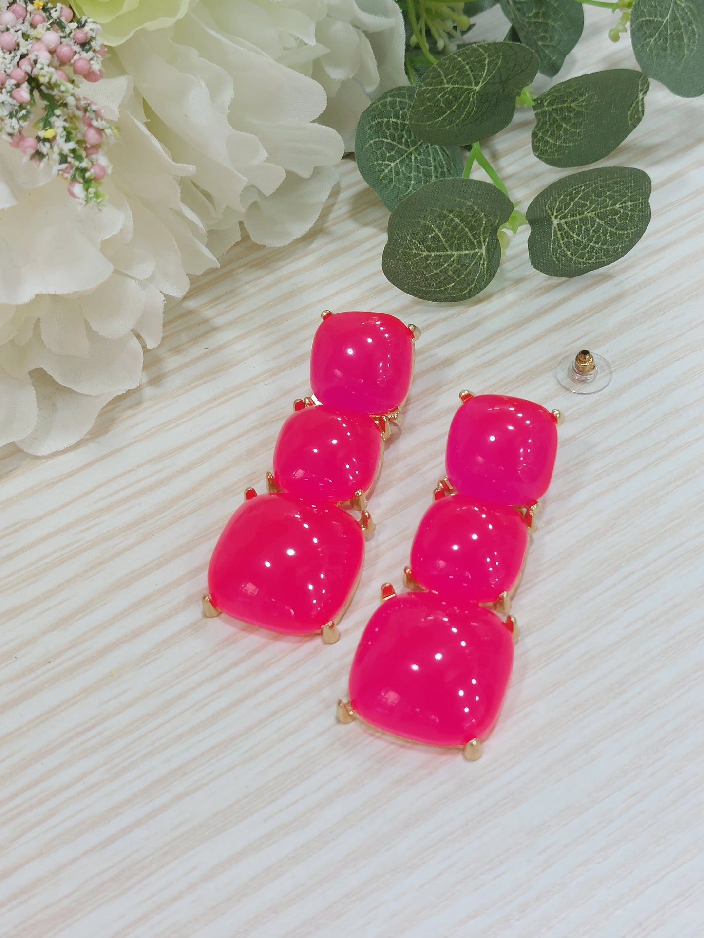 Orecchini Pendenti Fucsia Fluo