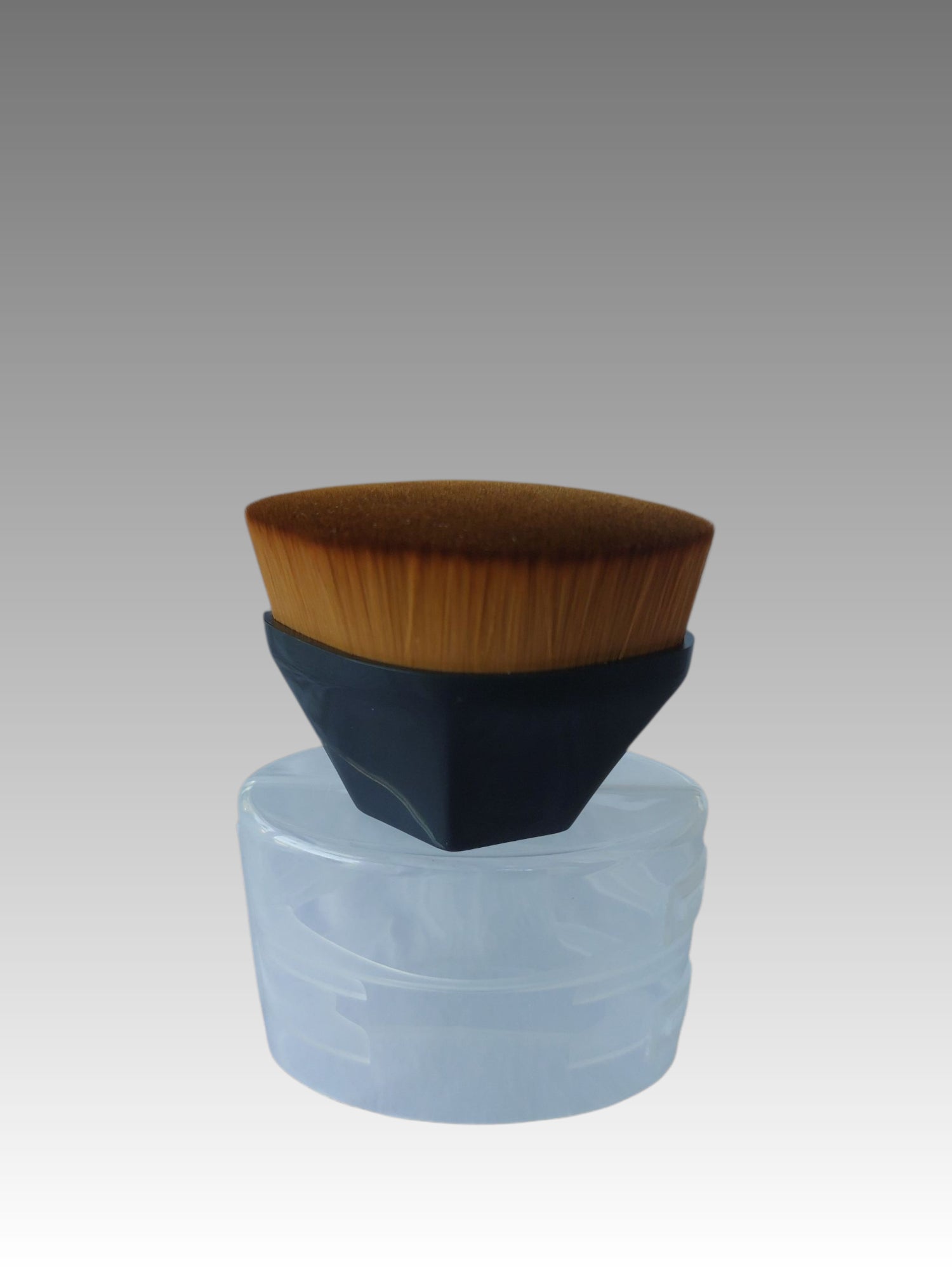 Pennello Fondotinta Con Contenitore Splendi