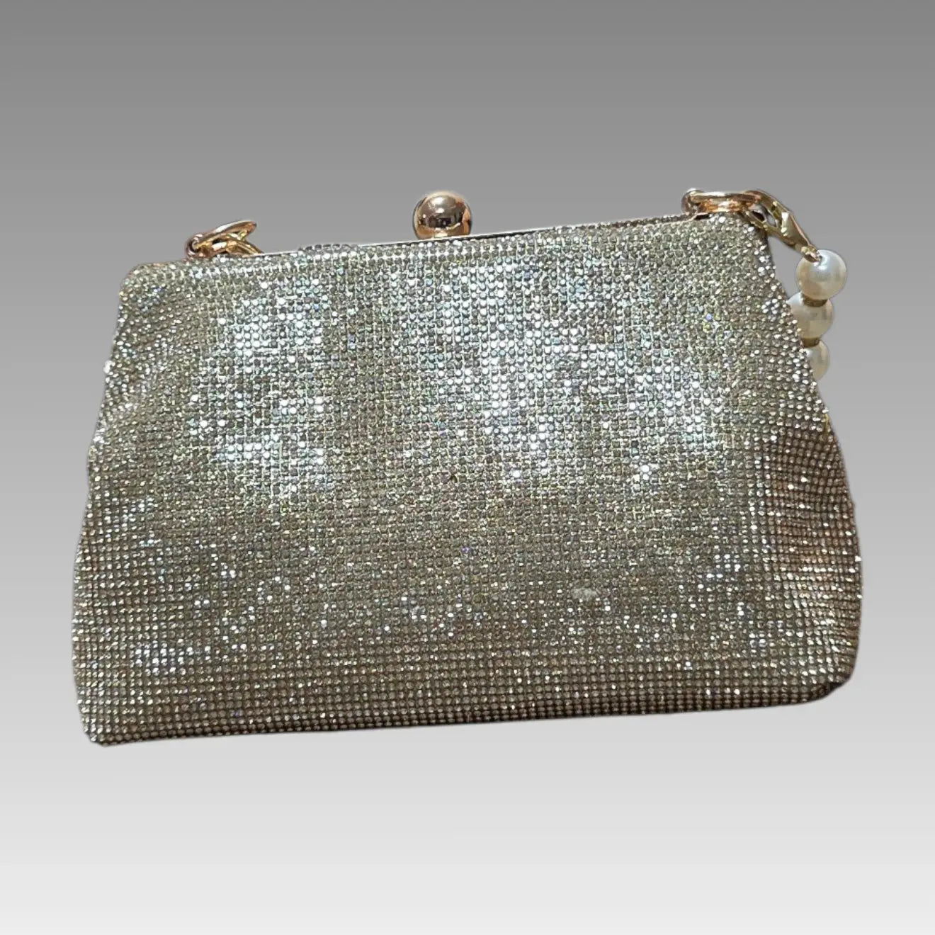 Clutch joya con strass y perlas