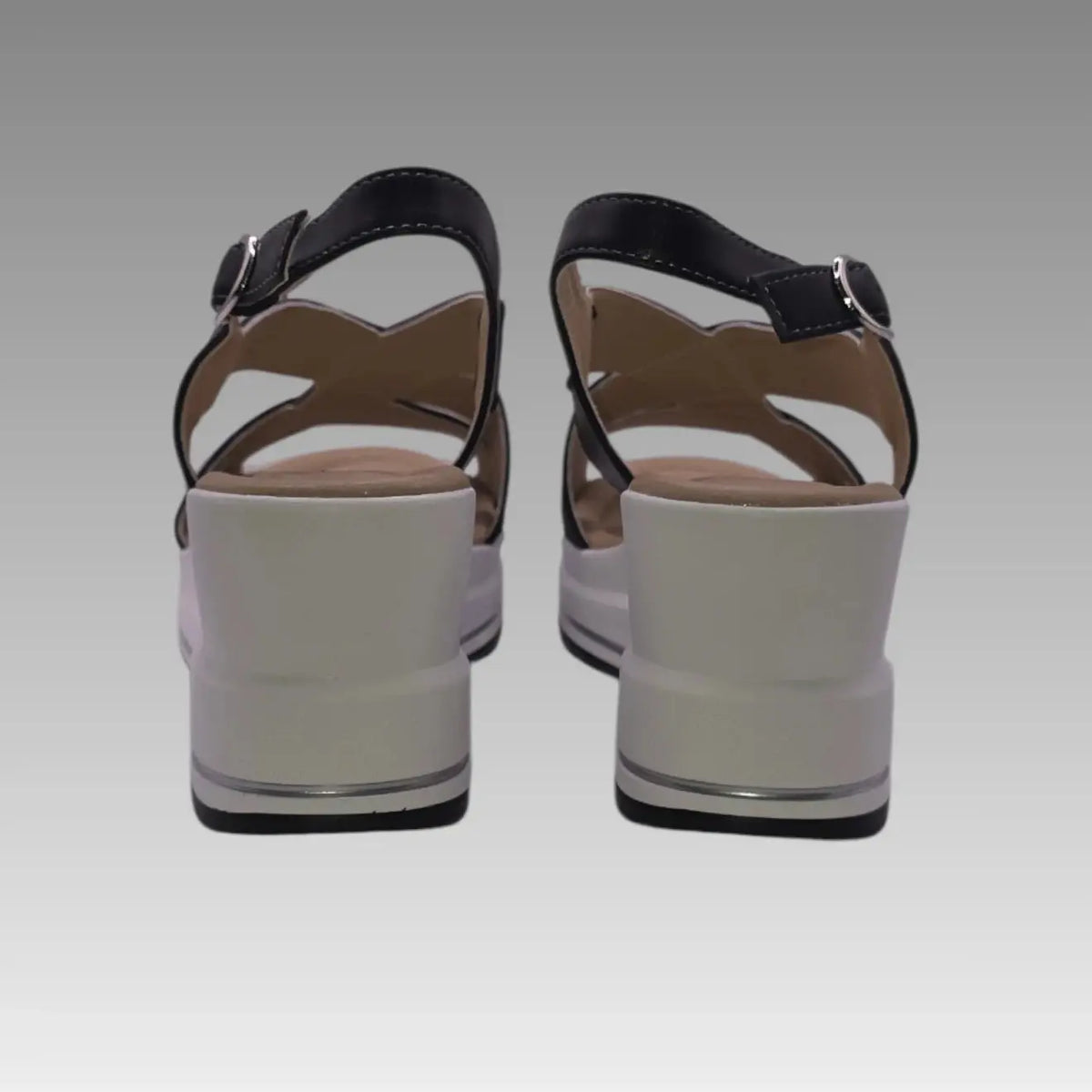 Sandalia Comfort con cuña alta