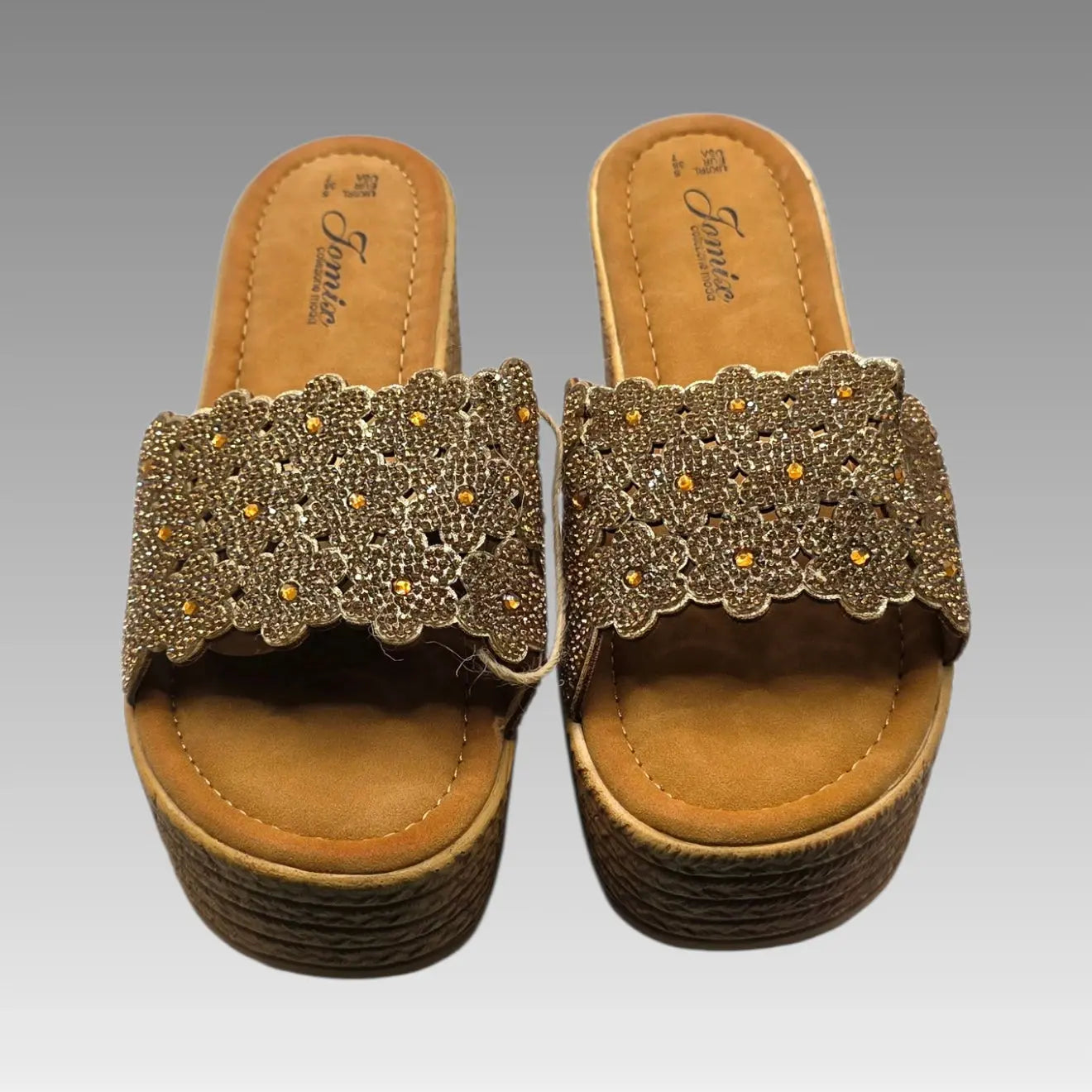 Sandalia de tira con strass floral