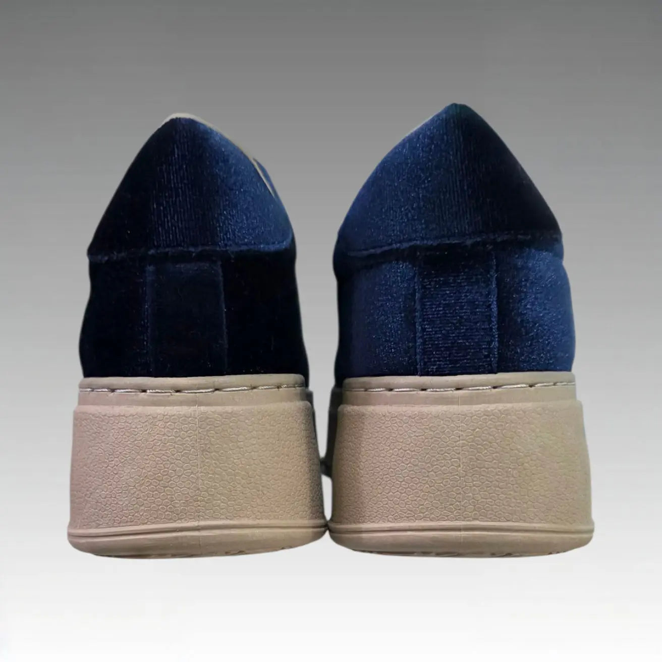 Sneaker Platform Con Charm Gioiello Splendi