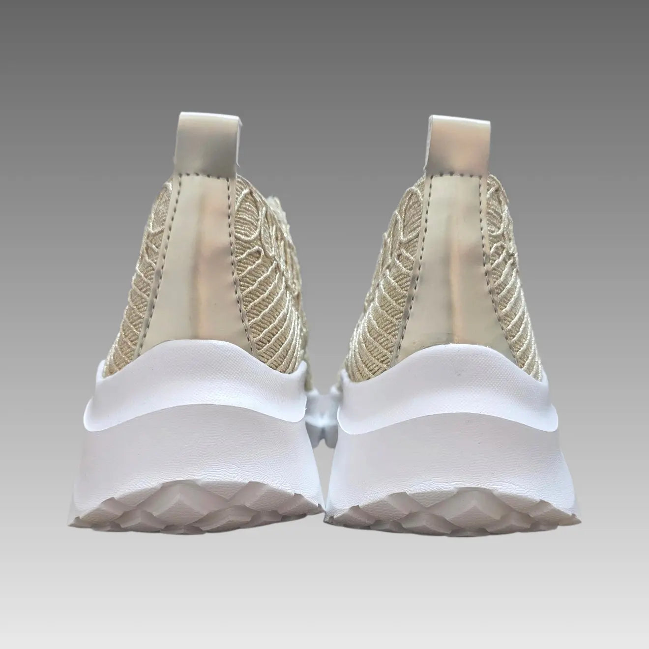 Sneakers Traforate In Rafia Super Leggere Gold Splendi