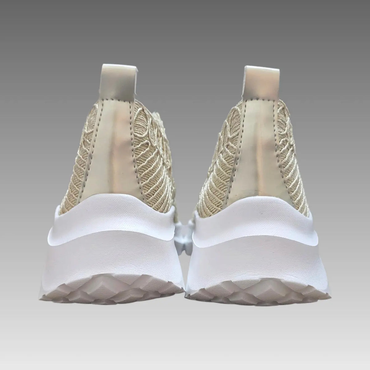 Sneakers Traforate In Rafia Super Leggere Gold Splendi
