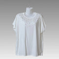 Camiseta extragrande con escote joya