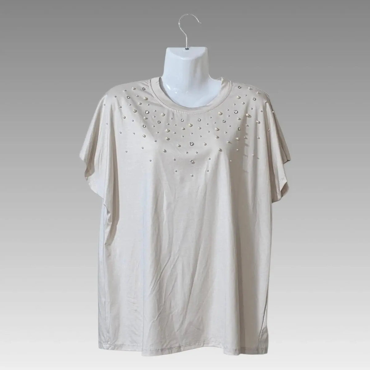 Camiseta extragrande con escote joya
